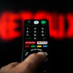 Netflix between cinema culture and consumer products